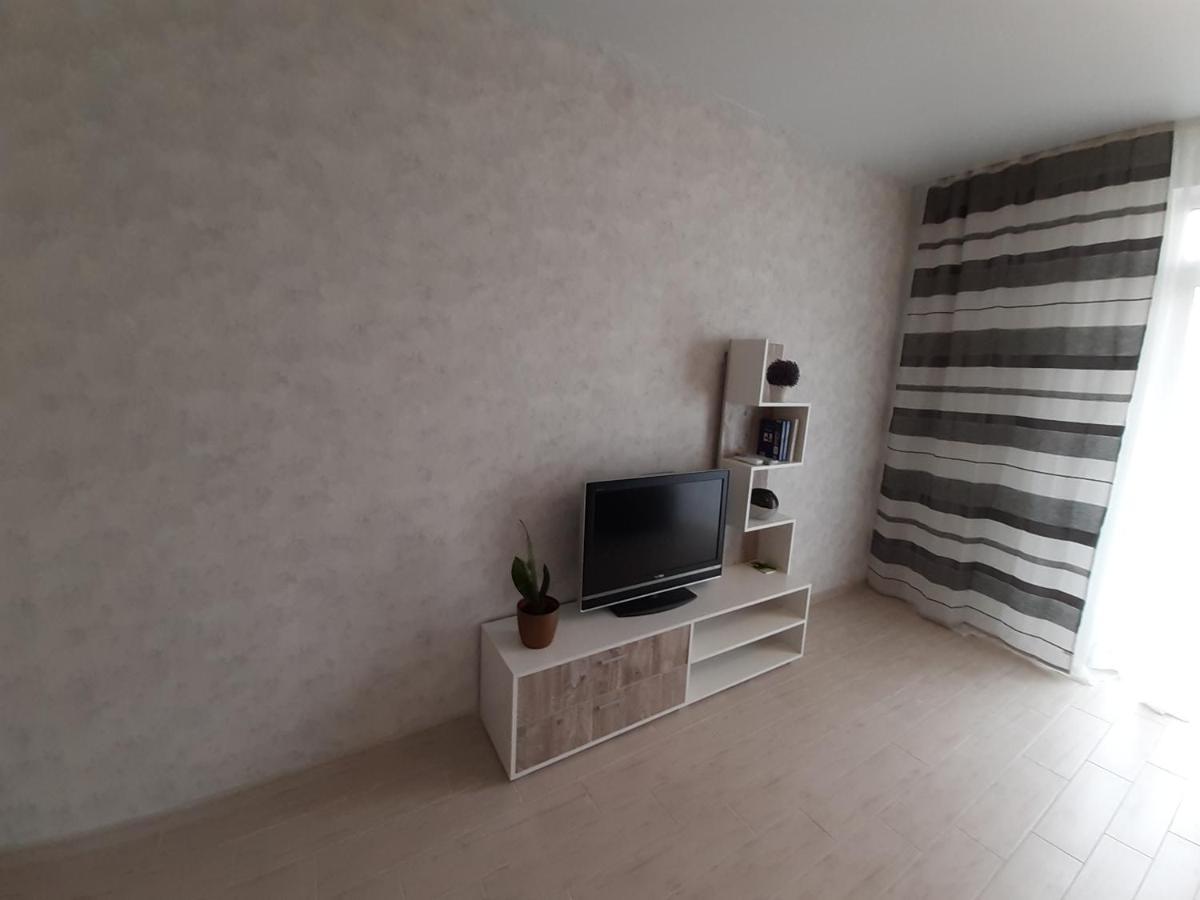 New England Deluxe Apartment Kiev Exterior photo